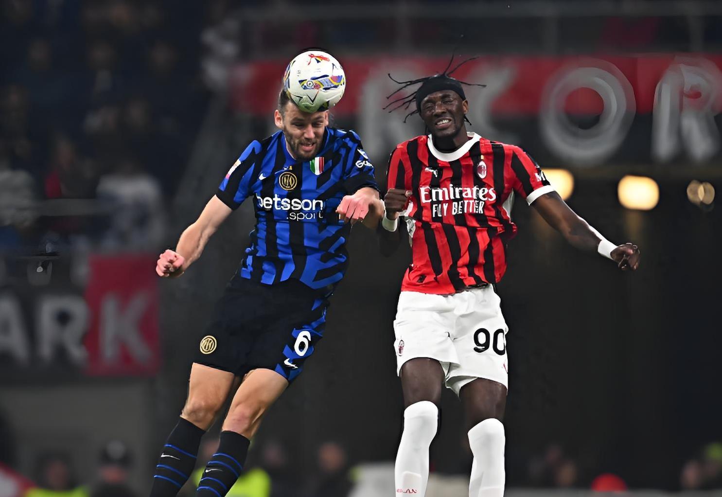 包含罗马遭遇背水一战，迎战强敌国际米兰的词条