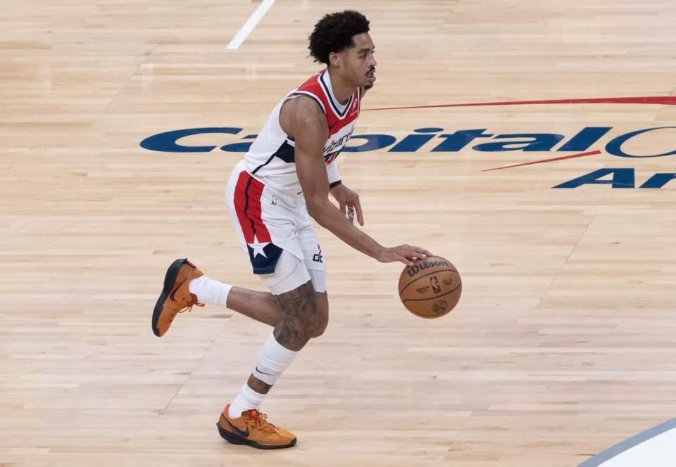 太阳队球员个人数据排名升高,表现抢眼的简单介绍 太阳队球员个人数据排名升高,表现抢眼的简单介绍