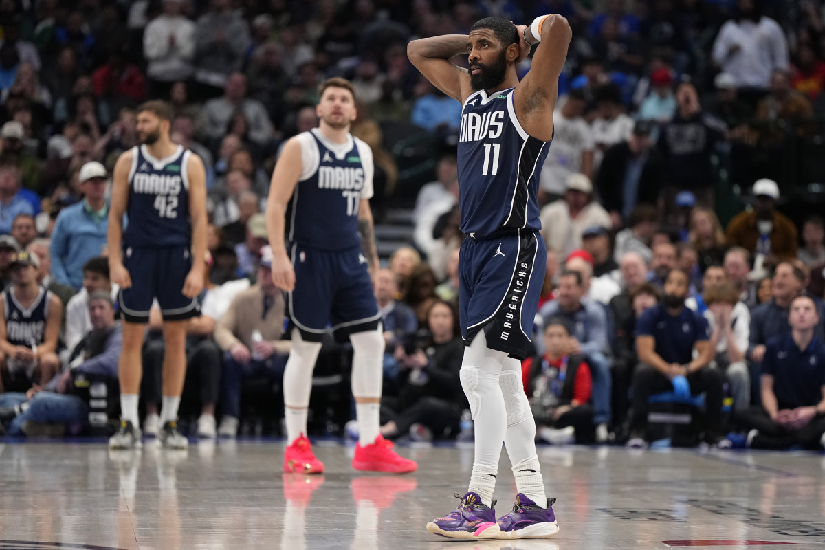 包含快船胜出关键战，冲刺季后赛的词条