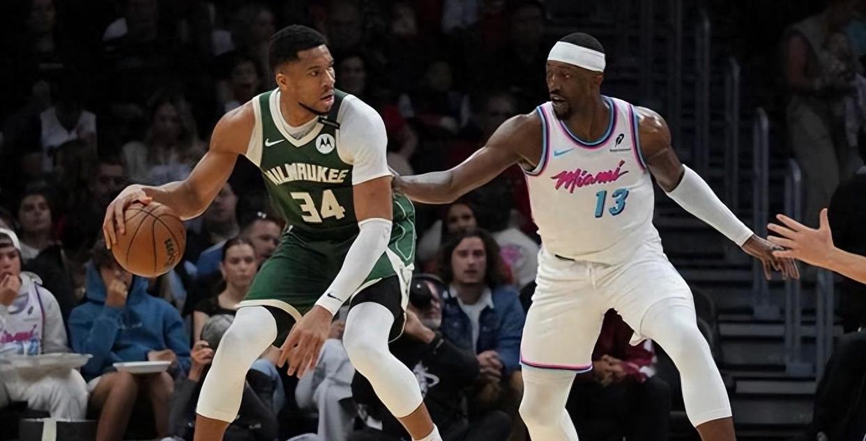 包含澳大利亚男篮险胜雄鹿，阿德巴约制霸全场的词条