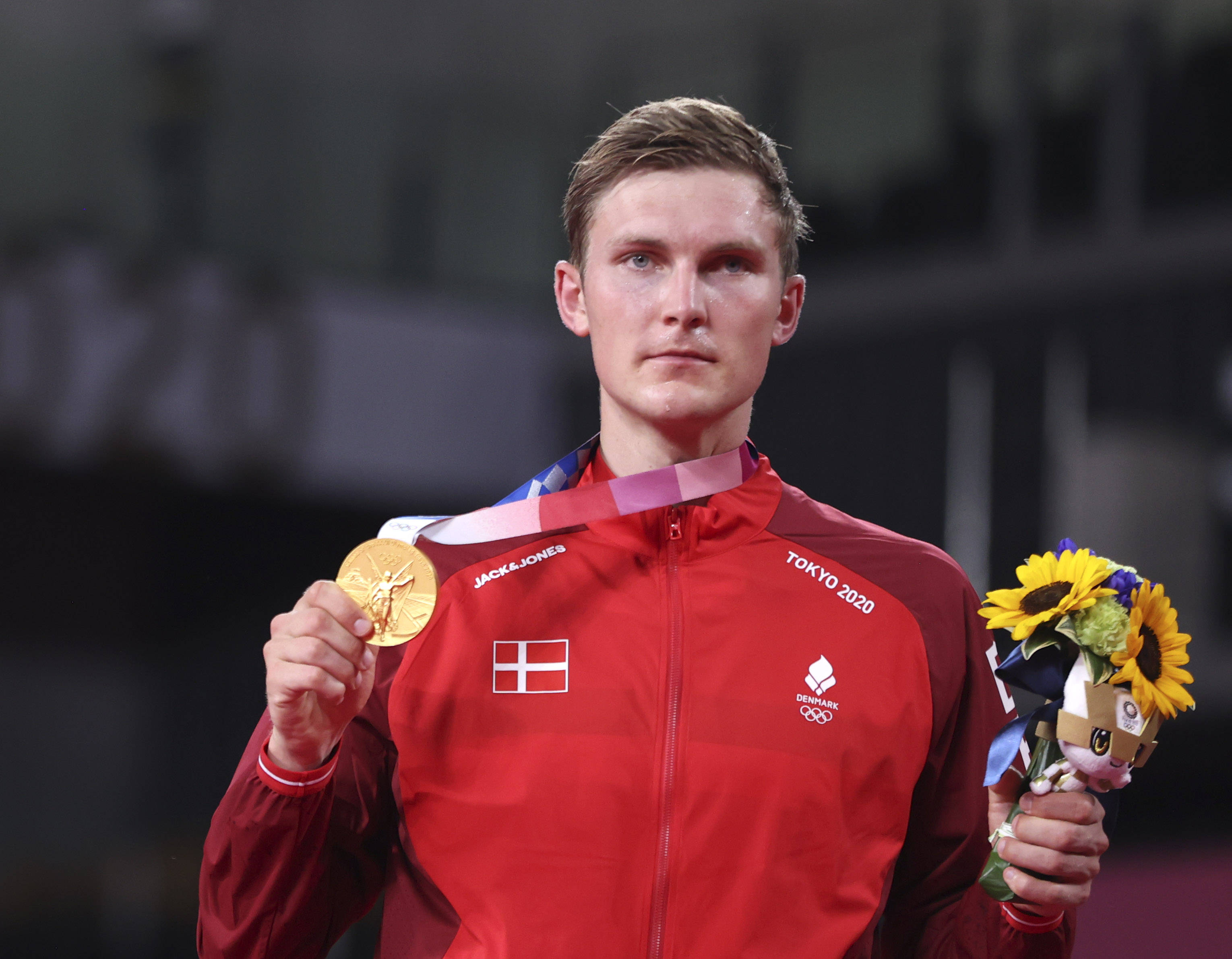 日本羽毛球队横扫中国羽毛球队，安赛龙惊艳世界