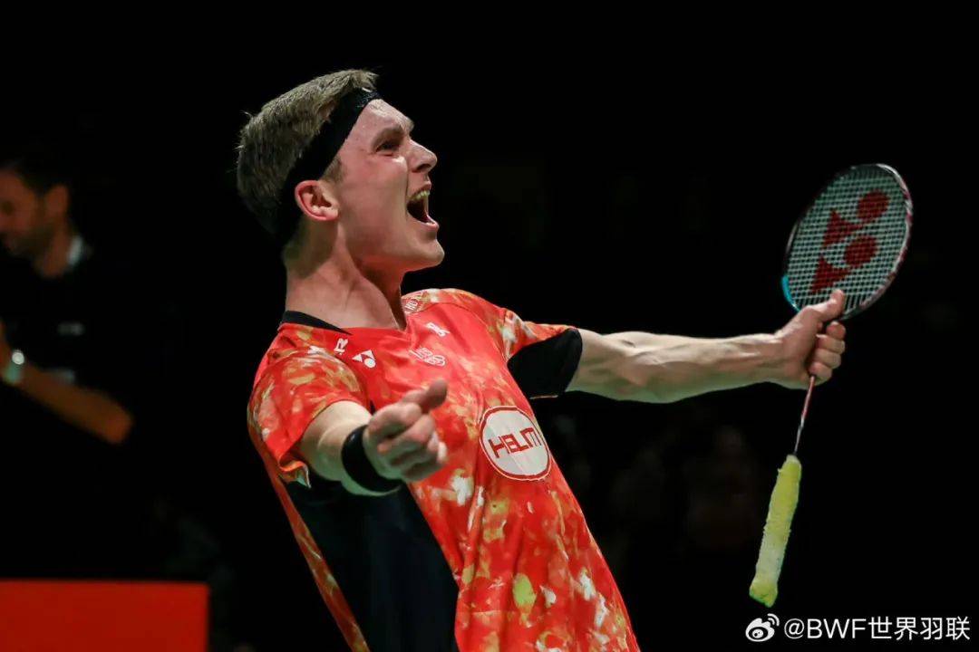 日本羽毛球队横扫中国羽毛球队，安赛龙惊艳世界