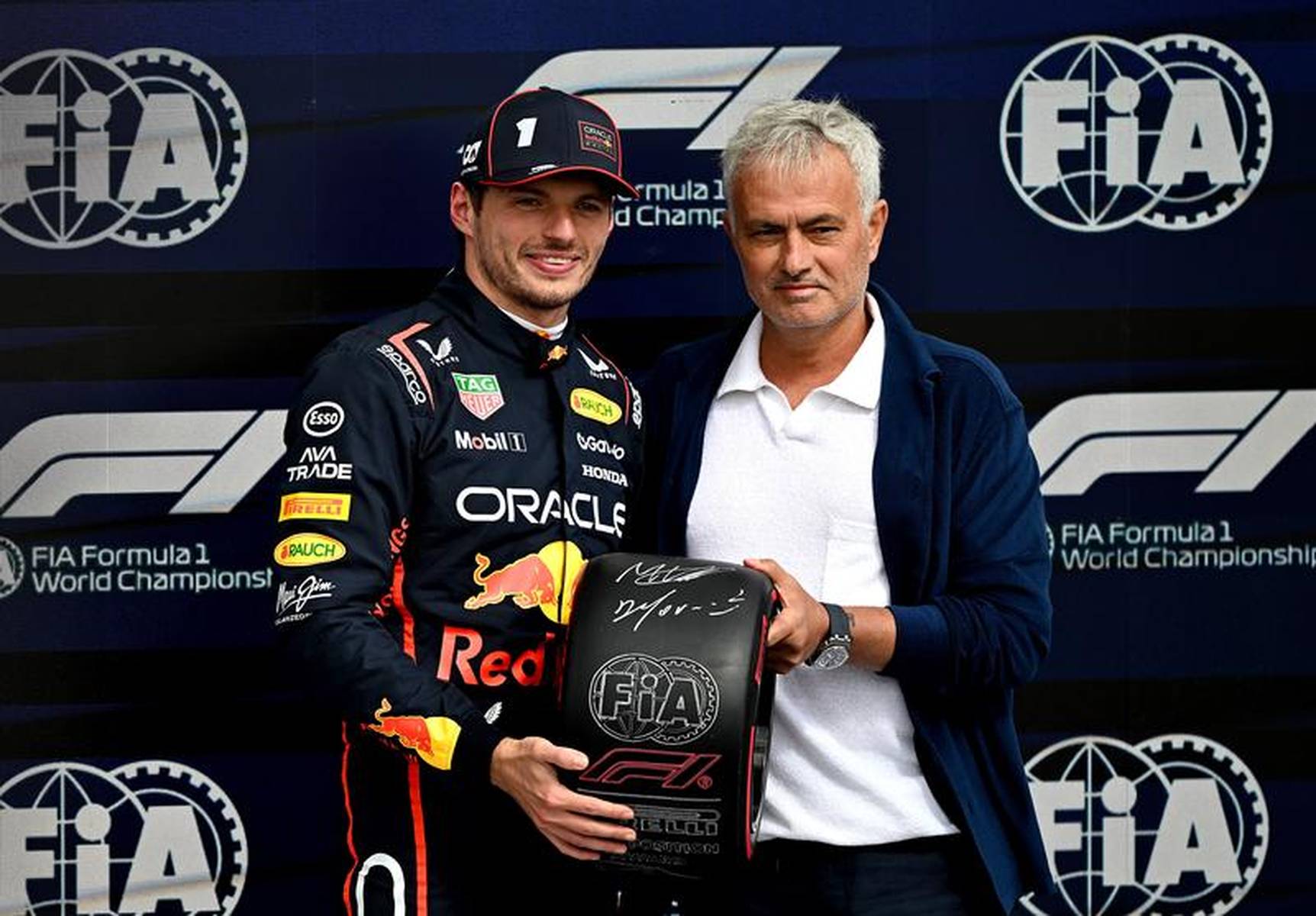 梅赛德斯险胜索伯车队,维斯塔潘带队取胜的简单介绍 梅赛德斯险胜索伯车队,维斯塔潘带队取胜的简单介绍