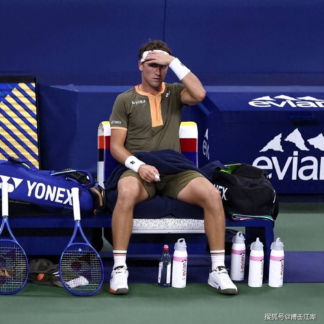 法网鏖战美网，鲁德惊艳四座的简单介绍